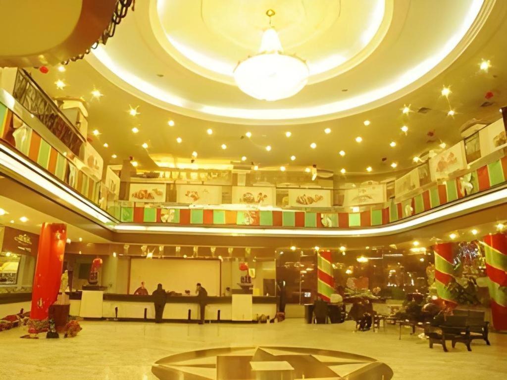 New Friendship Hotel Luoyang  Dış mekan fotoğraf