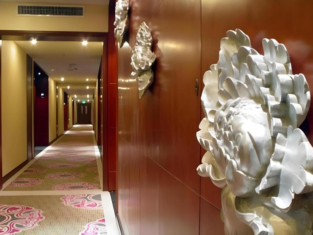 New Friendship Hotel Luoyang  Dış mekan fotoğraf
