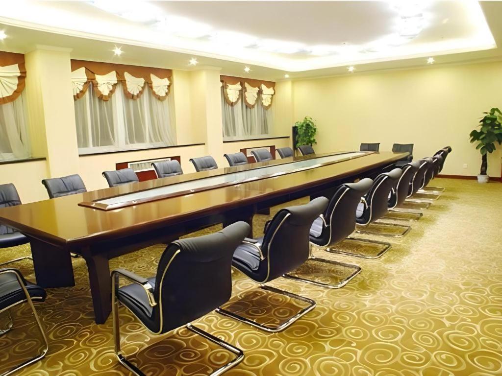 New Friendship Hotel Luoyang  Dış mekan fotoğraf